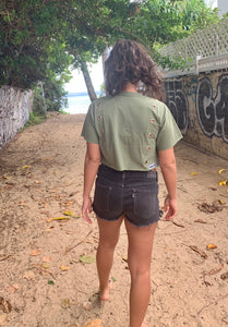 Hawaii Cropped Grommet Tee