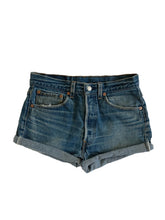 Load image into Gallery viewer, Medium Wash Denim Shorts