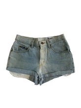Load image into Gallery viewer, Two Toned Light Wash Denim Shorts
