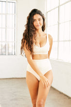 Load image into Gallery viewer, Stone Fox Swim Mana Top